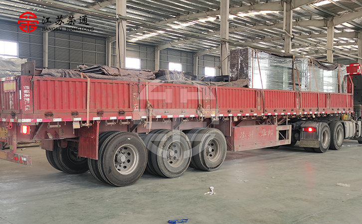 宿遷智能公交站臺裝了滿滿一車 宿遷智能公交站臺裝了滿滿一車