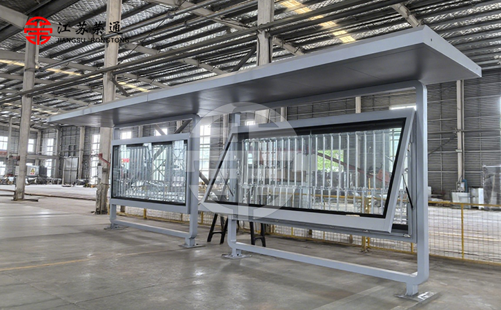 深圳智能候車亭第2批實景圖 深圳智能候車亭第2批實景圖